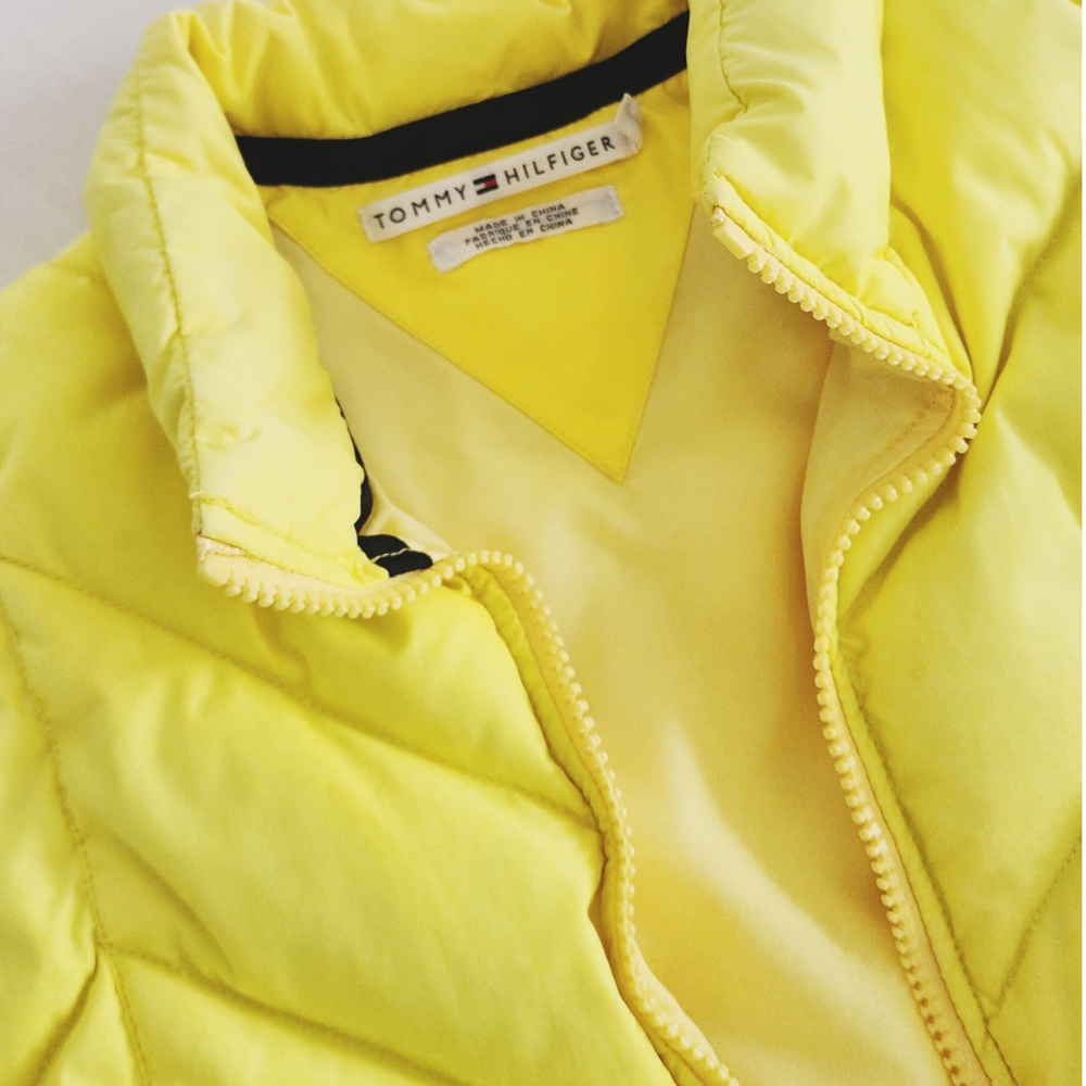 Tommy Hilfiger Yellow Puffer Vest - Picture 4 of 7